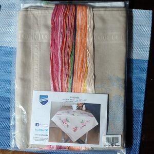 Flower Tablecloth Kit X-Stitch And Embroidery